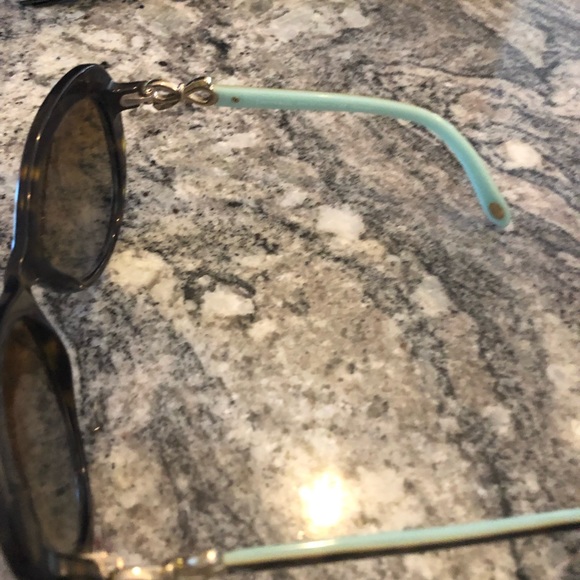 Tiffany co cat eye sunglasses - Picture 2 of 4